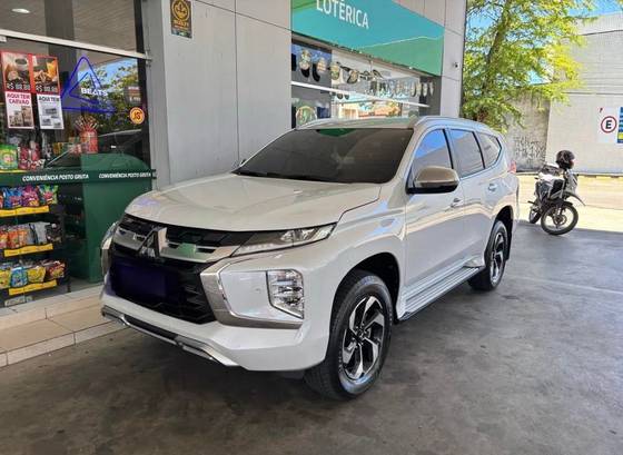 MITSUBISHI PAJERO SPORT 2.4 16V MIVEC TURBO DIESEL HPE AWD AUTOMÁTICO MITSUBISHI PAJERO SPORT 2.4 16V MIVEC TURBO DIESEL HPE AWD AUTOMÁTICO